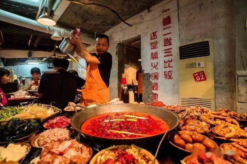 某大型火鍋連鎖